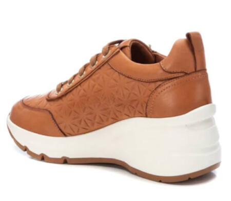 Wedge side zip sneaker carmel brown with white base Carmella
