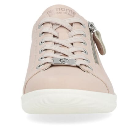 Toe of Remonte Alula pink sneaker