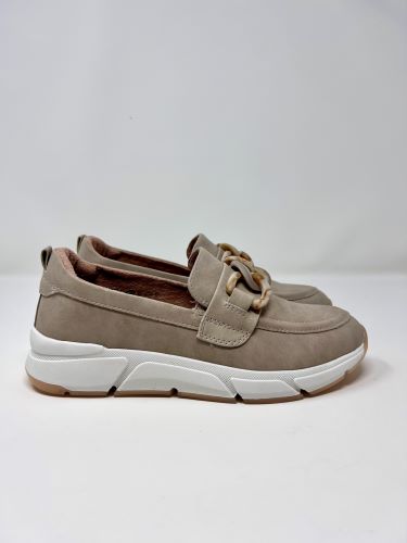 Side view of the Relife Lazzi Loafer in taupe.