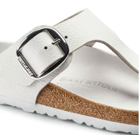 White leather Gizeh Birkenstock with silver big buckle